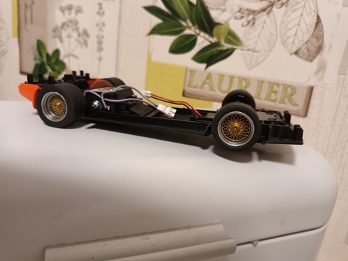 Carrera chassis bmw m1 - chassis,